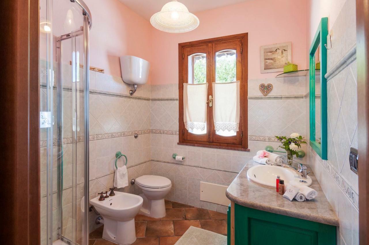 Le Quattro Mura Bed & Breakfast Pula Exterior photo